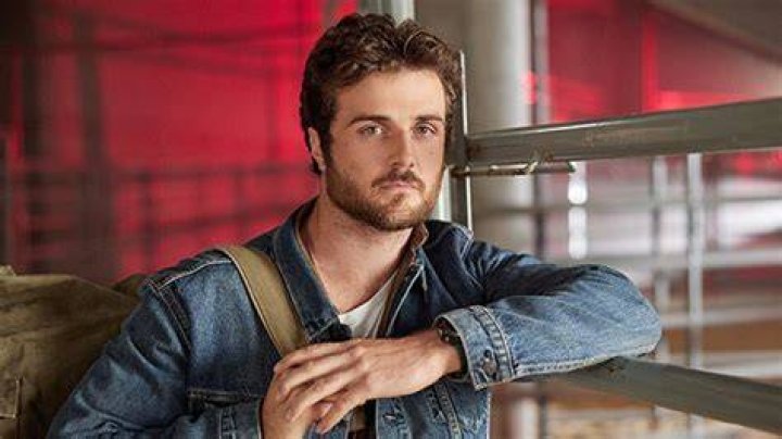 Who Is Beau Mirchoff? Get To Know The Actor Playing Cash In ‘Ride’ – Hollywood Life