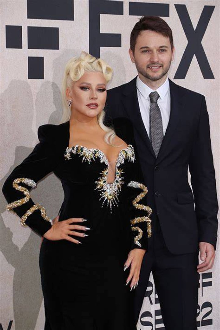 Who Is Christina Aguilera’s Fiance? All About Matthew Rutler – Hollywood Life