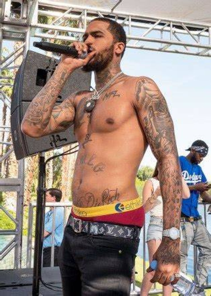 Who Is Dave East? Learn About Him & Stream His New EP – Hollywood Life