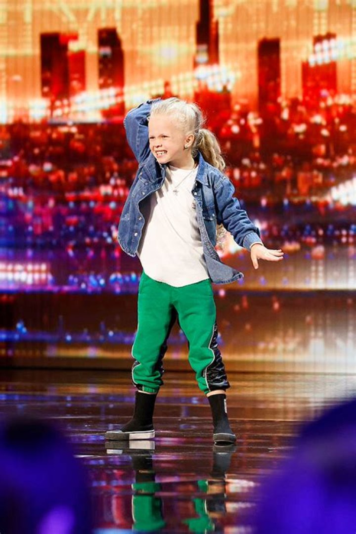 Who Is Eseniia Mikheeva? Get To Know The 7-Year-Old ‘AGT’ Dancer – Hollywood Life