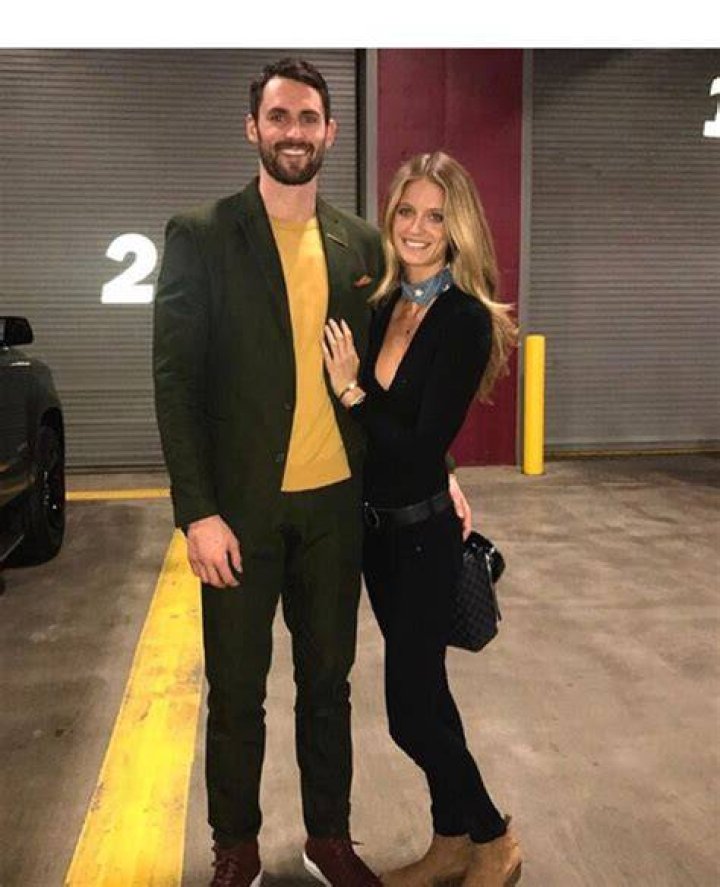Who Is Kevin Love’s Girlfriend? — Get to Know Kate Bock – Hollywood Life