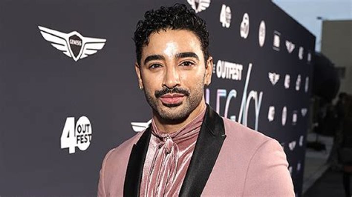 Who Is Laith Ashley? 5 Things To Know About The Transgender Model – Hollywood Life