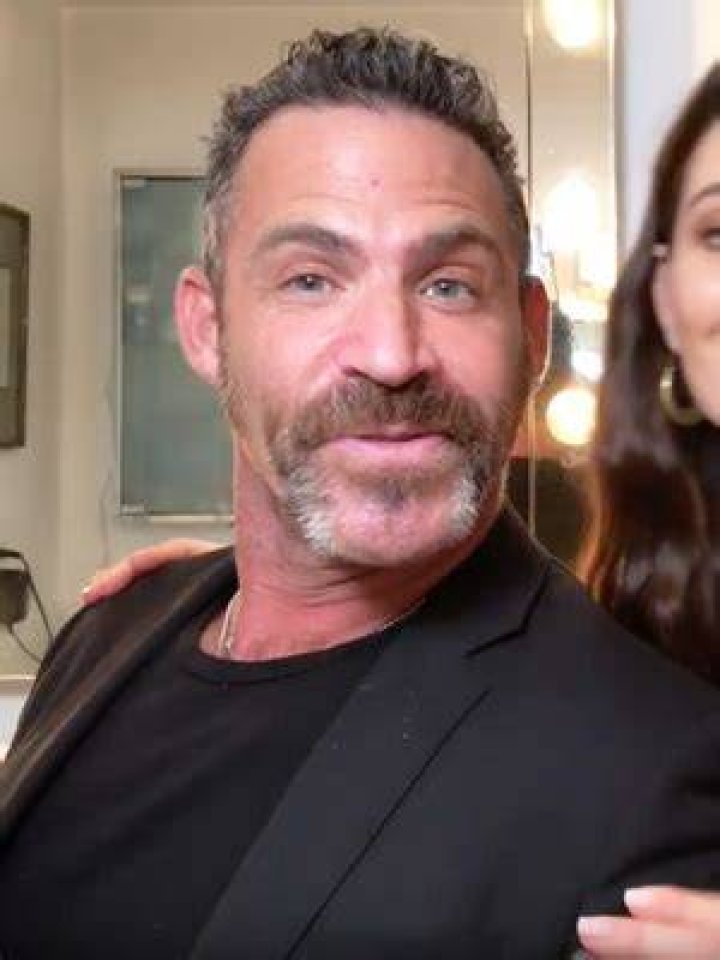 Who Is Scott Patric? 5 Things About Famed Makeup Artist Who Has Died – Hollywood Life