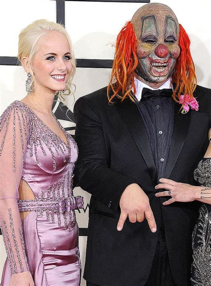 Who Is Shawn Crahan? — Slipknot Founder’s Daughter Dead At 22 – Hollywood Life