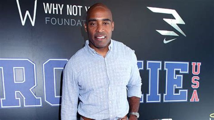 Who Is Tiki Barber? 5 Things About The NFL Player Appearing On ‘RHONJ’ – Hollywood Life