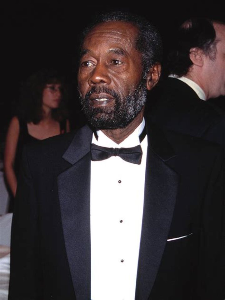 Who Is Vernon Winfrey? 5 Things About Oprah’s Dad Who Died – Hollywood Life