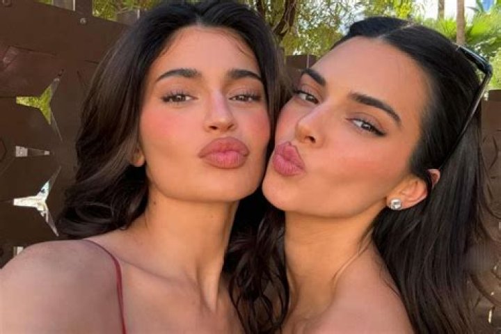 Why Kim Kardashian Didn’t Delete Throwback Photo After Sister Kylie Jenner Asked Her To