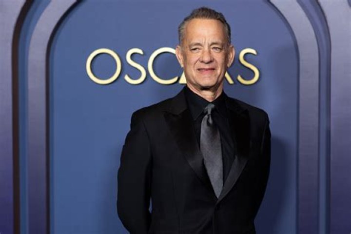 Why You Need To See Tom Hanks & His New Oscar-Worthy Film ‘Sully’