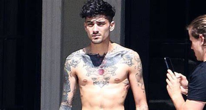 Zayn Malik Goes Shirtless In Video For ‘Better’ After Baby’s Birth – Hollywood Life